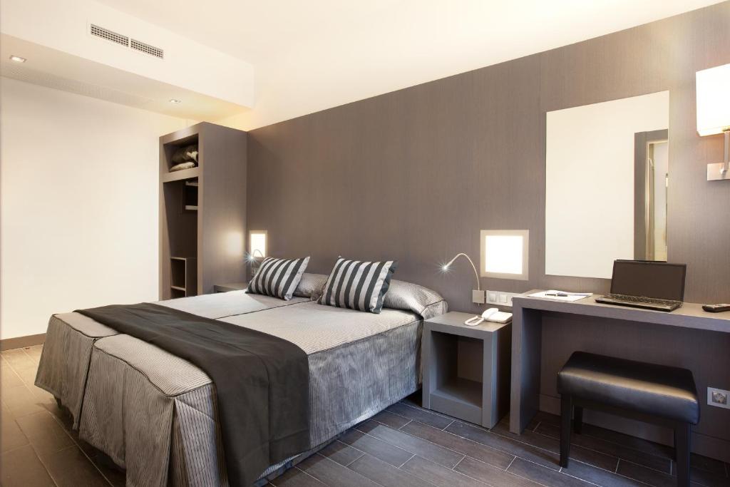 Dalia Ramblas, Барселона