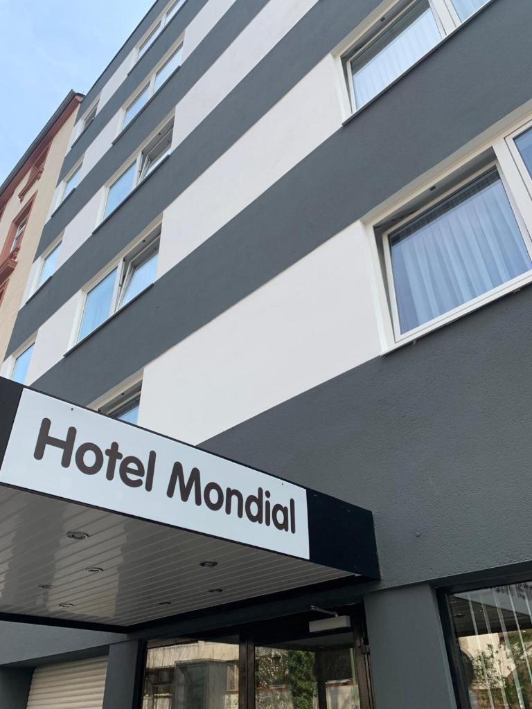 Hotel Mondial Comfort, Франкфурт-на-Майне