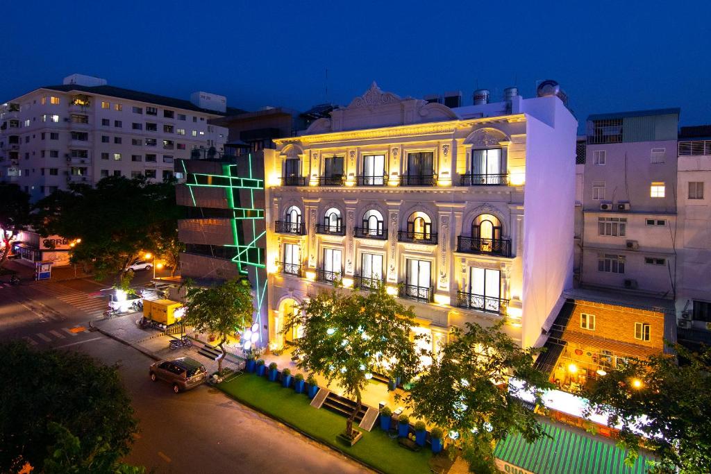 Sabina Hotel, Хошимин