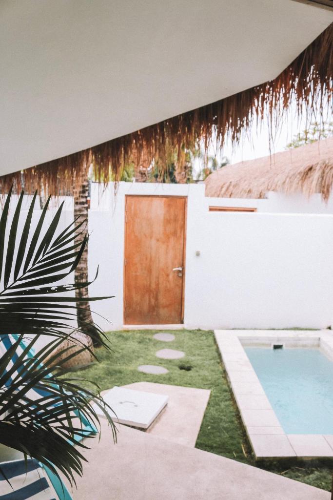 Номер (Бунгало в саду с собственным бассейном), The Apartments Canggu