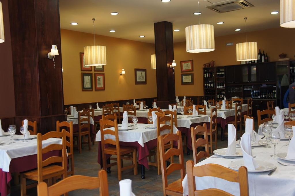 Hostal Restaurante Alarico, Виго