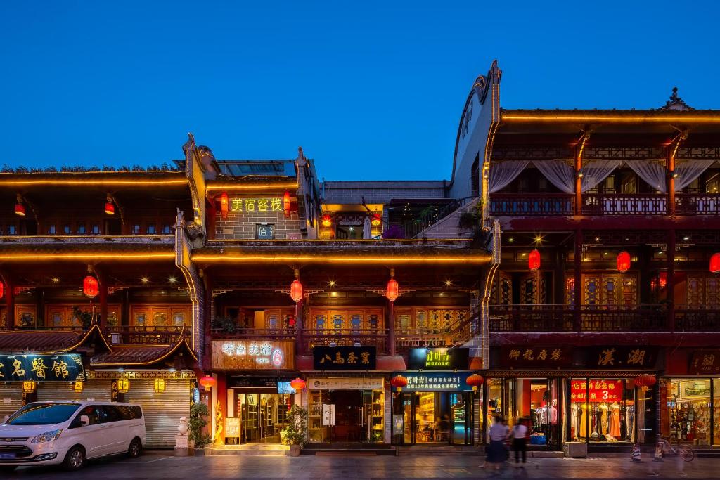 Qintai beautiful Inn, Чэнду
