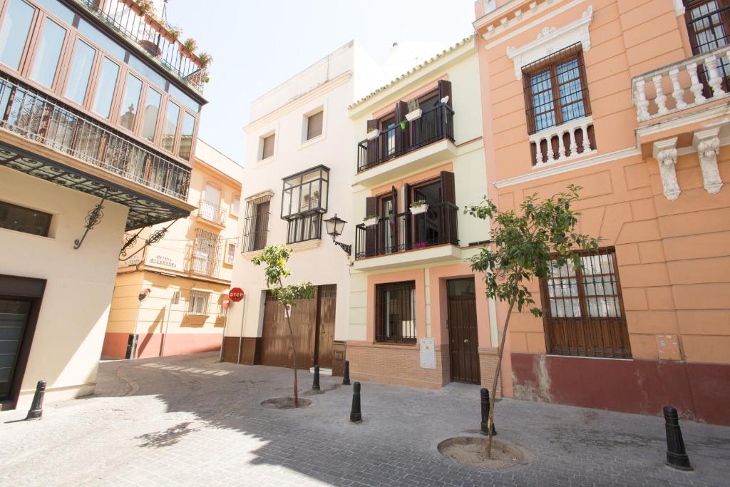 The Zentral Suites & Apartments, Севилья