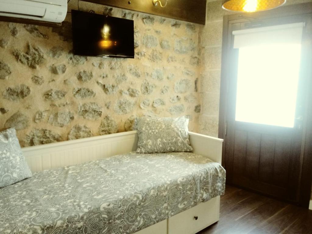 Двухместный (Улучшенный двухместный номер с 2 отдельными кроватями), La Fonda de Candeleda