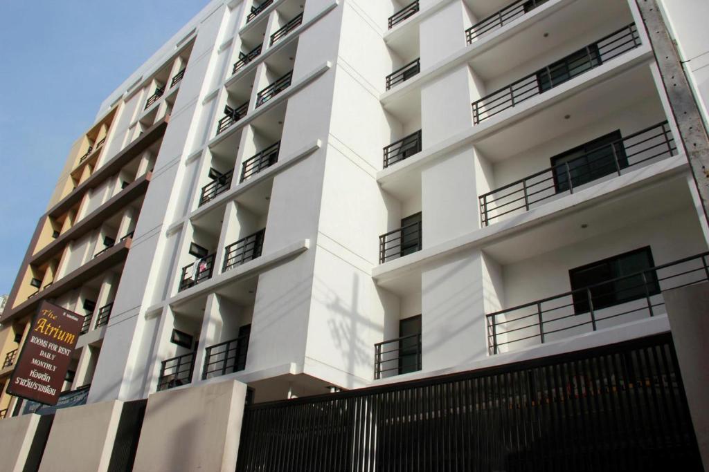 Студио (Улучшенный номер-студио), Апарт-отель The Atrium Ratchada 13