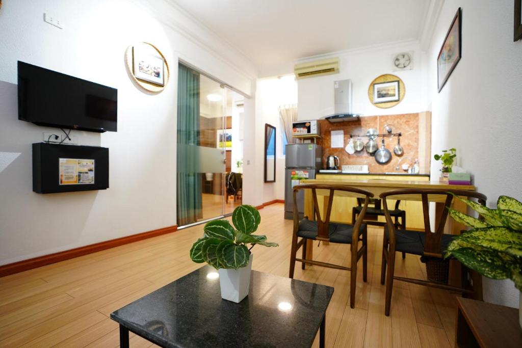 Апартаменты (Улучшенные апартаменты), Elegant Studio Yet Kieu