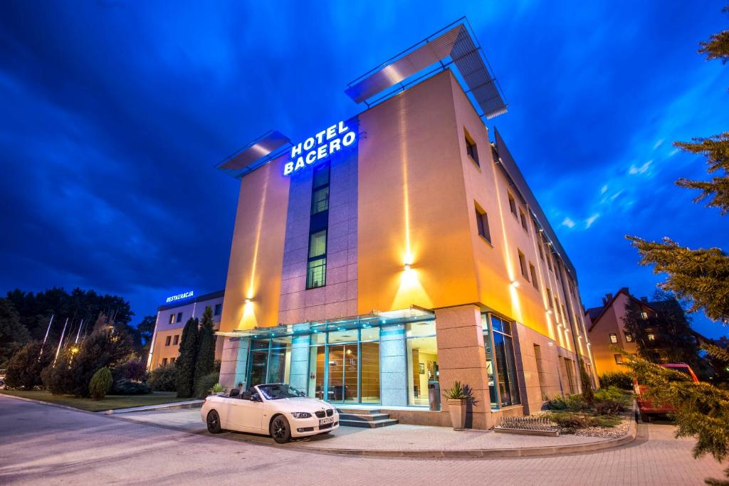 Premium Hotel Bacero Wrocław, Вроцлав