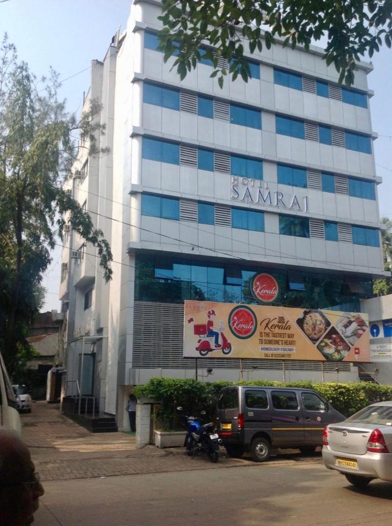 OYO 3958 Hotel Samraj, Мумбай