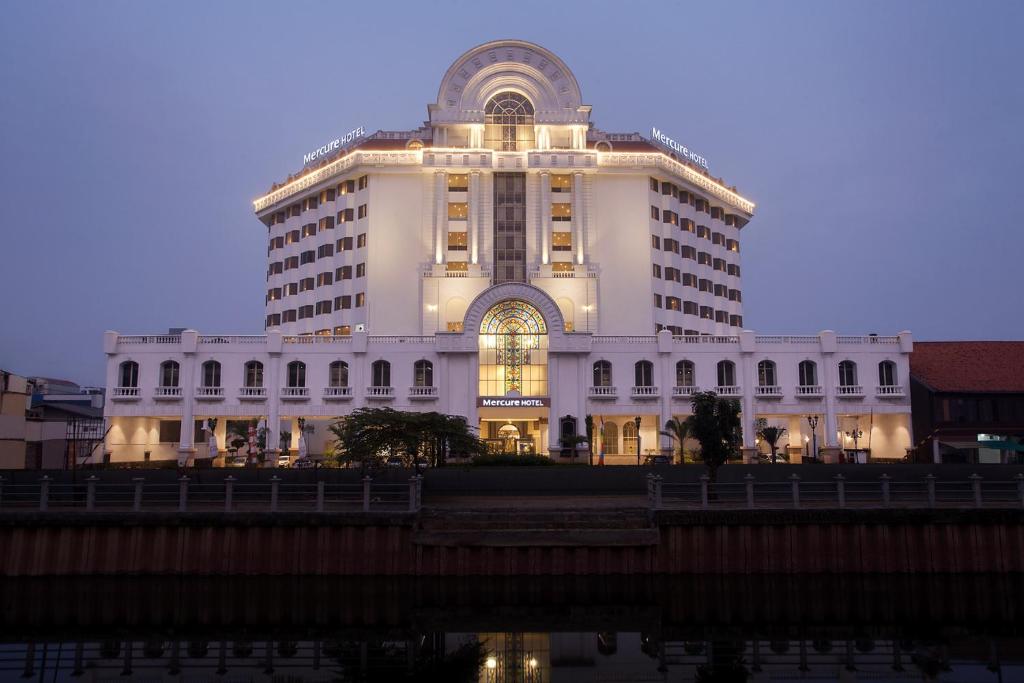 Mercure Jakarta Batavia, Джакарта