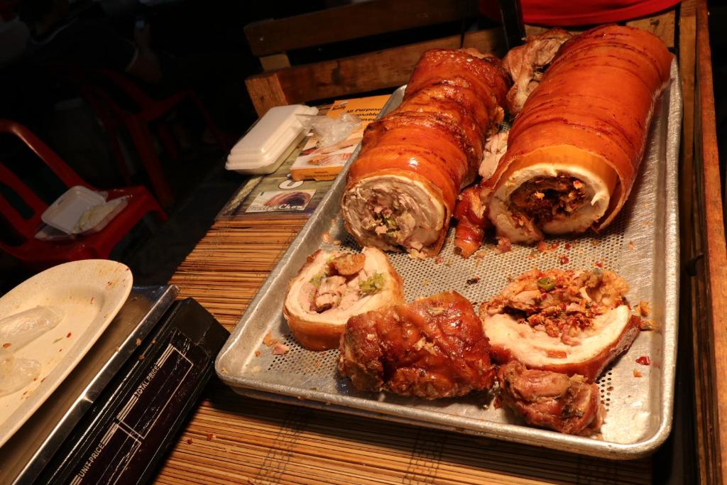 Апартаменты (Апартаменты с 1 спальней), Oasis Regency @ Fort Victoria BGC