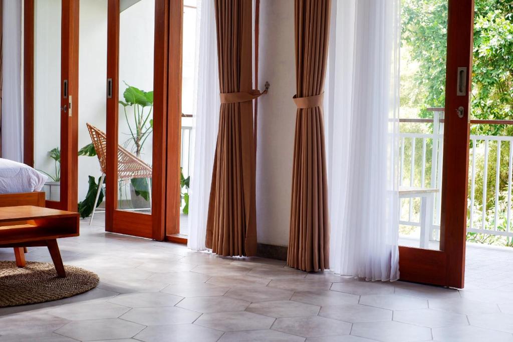 Сьюит (Люкс с собственным бассейном), The Sloth Bali