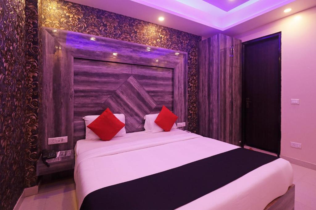 Трехместный (Трехместный номер с основными удобствами), Capital O 47820 Capital O Vintage