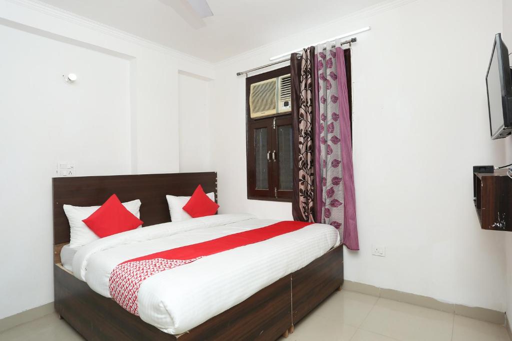 Трехместный (Классический трехместный номер), OYO 35721 Delhi Continental