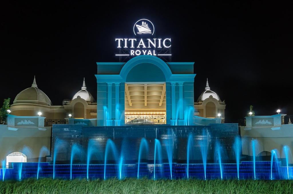 Titanic Royal, Хургада