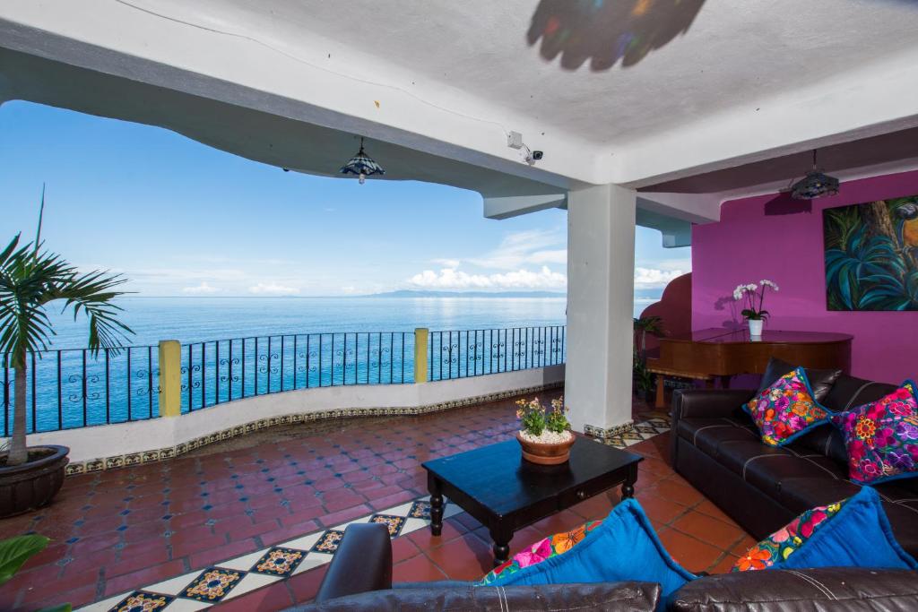 Mar Sereno Hotel & Suites, Пуэрто-Вальярта