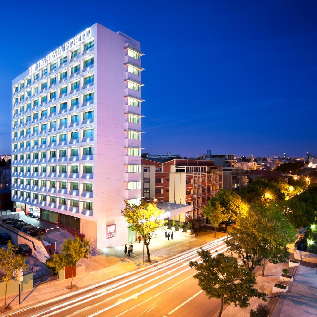 HF Ipanema Porto, Порту