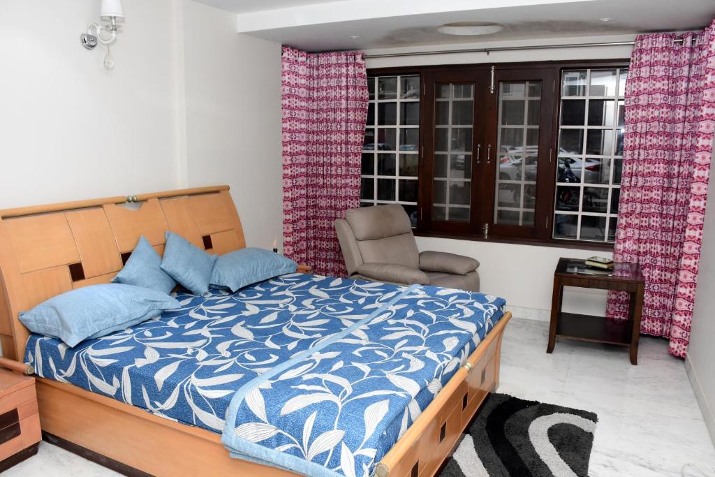 Capt Vishal Khanna's Anchorage, Нью-Дели