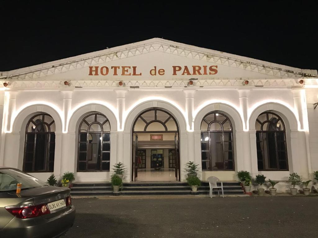 Hotel de Paris, Варанаси