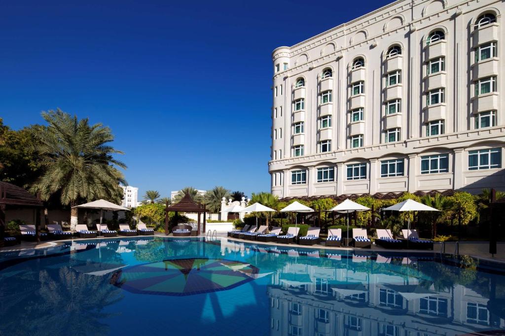 Radisson Blu Hotel, Muscat, Маскат
