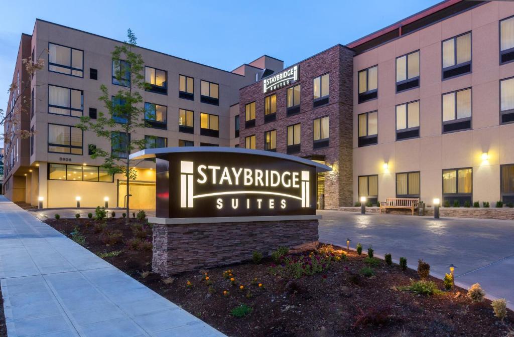 Staybridge Suites Seattle - Fremont, an IHG Hotel, Сиэтл