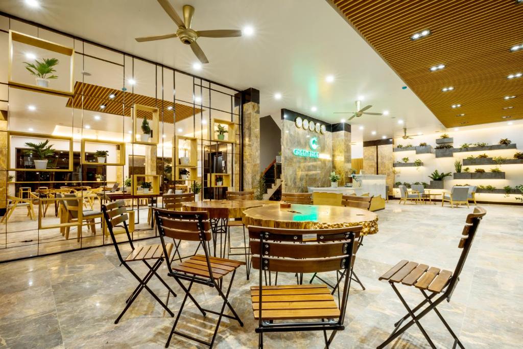 Green Tree Hotel Phú Quốc, Дуонг-Донг