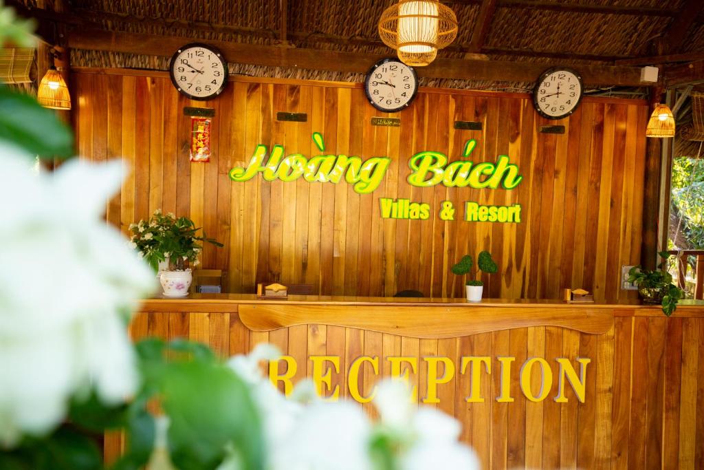 Hoàng Bách Resort, Дуонг-Донг