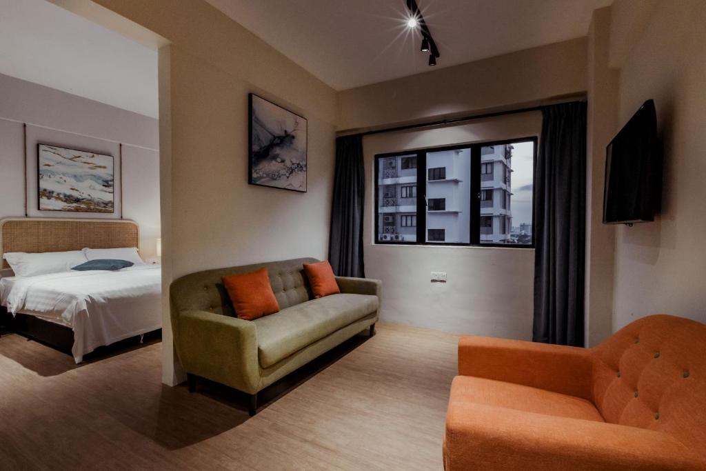 Сьюит (Люкс), Urban Living Residence