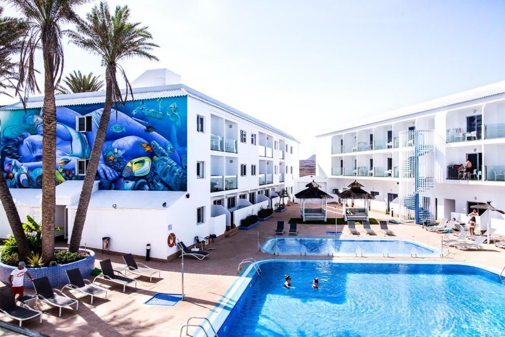 Corralejo Surfing Colors Hotel&Apartments, Коральео