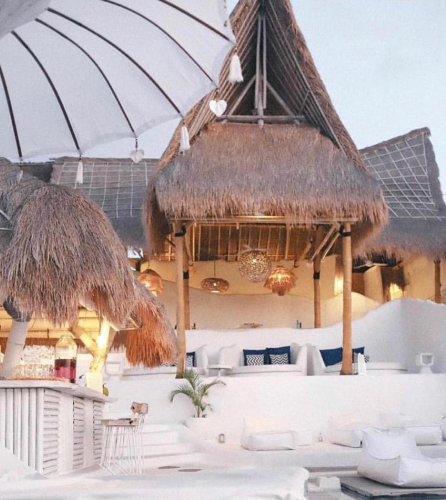Gravity Boutique Hotel, Улувату