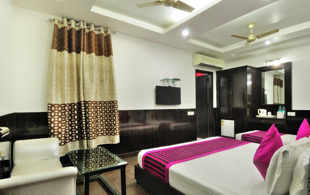 Семейный (Семейный номер Делюкс), THE BONLON INN-NEAR BLK HOSPITAL