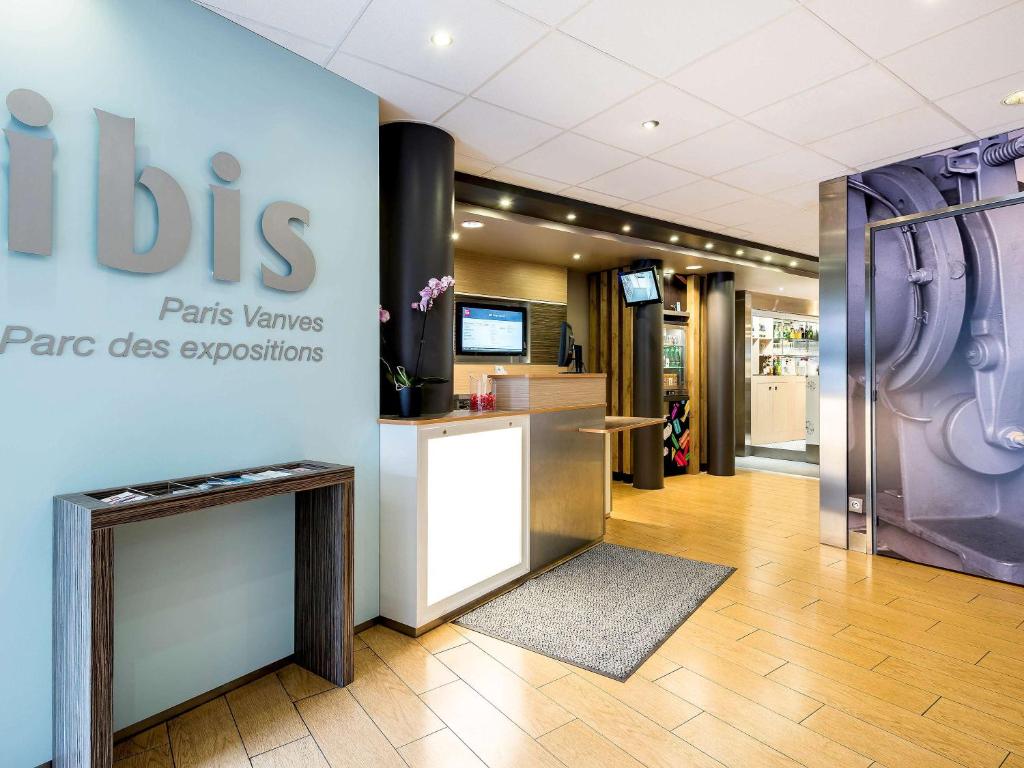 ibis Paris Vanves Parc des Expositions, Париж