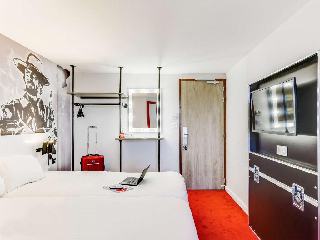 Ibis Styles Paris Saint Denis La Plaine, Париж