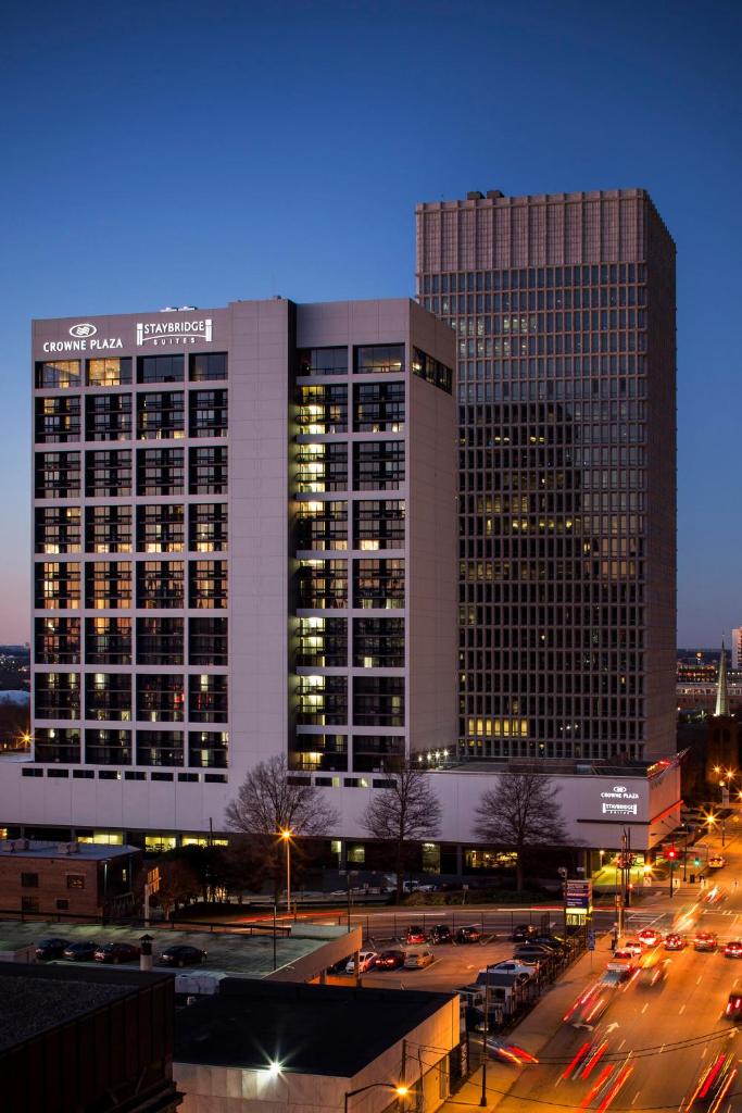 Staybridge Suites Atlanta - Midtown, an IHG Hotel, Атланта