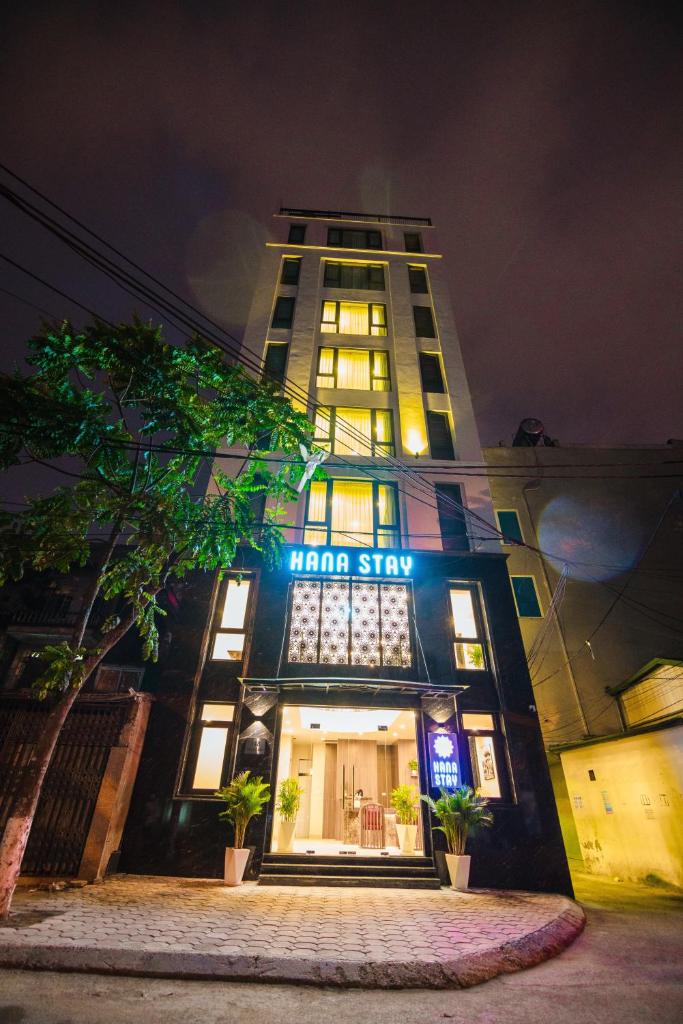 HANA Stay, Ханой