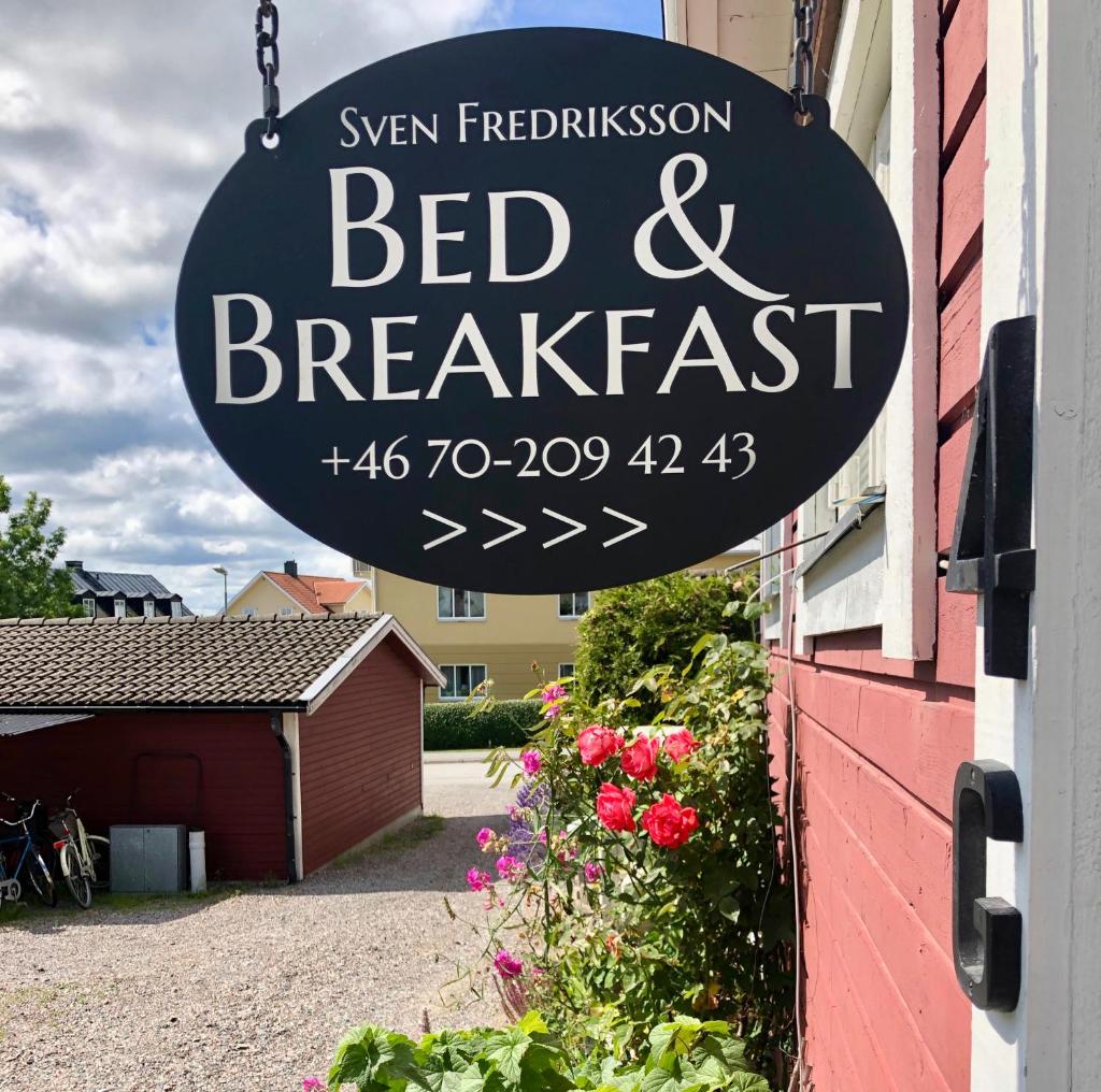 Sven Fredriksson Bed & Breakfast, Норртелье