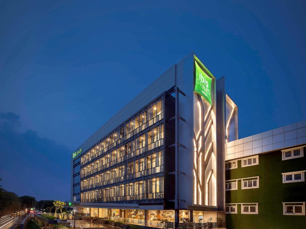 Ibis Styles Jakarta Sunter, Джакарта