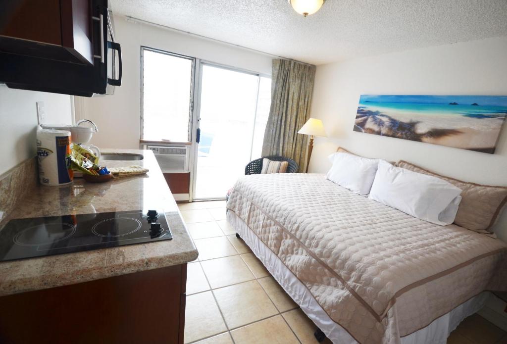 KV1201L Renovated 2463 Kuhio Ave Honolulu, Гонолулу