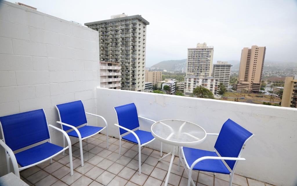 Апартаменты (Апартаменты), KV1201L Renovated 2463 Kuhio Ave Honolulu