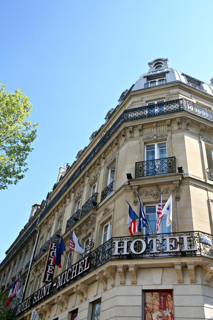 Royal Saint Michel, Париж