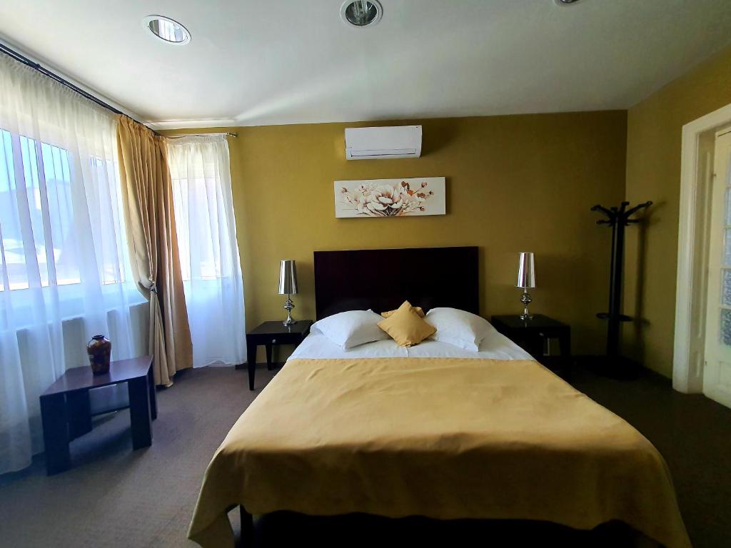 Вилла (Вилла с 1 спальней), Vilo's House