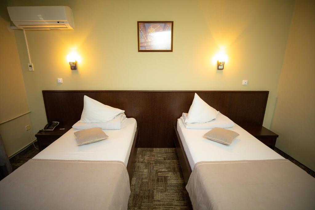 Двухместный (Двухместный номер с 2 отдельными кроватями), Hotel Select Slobozia