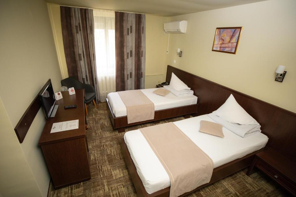 Двухместный (Двухместный номер с 2 отдельными кроватями), Hotel Select Slobozia