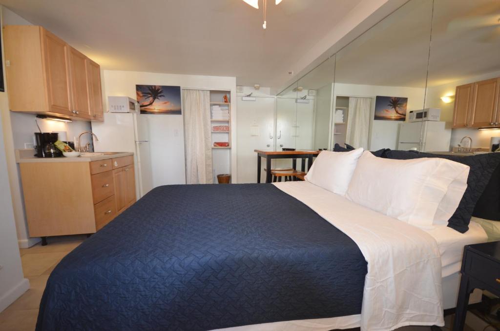 Kuhio Village 907A Queen Studio Kitchenette, Гонолулу