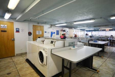 Сьюит (Люкс), Kuhio Village 907A Queen Studio Kitchenette