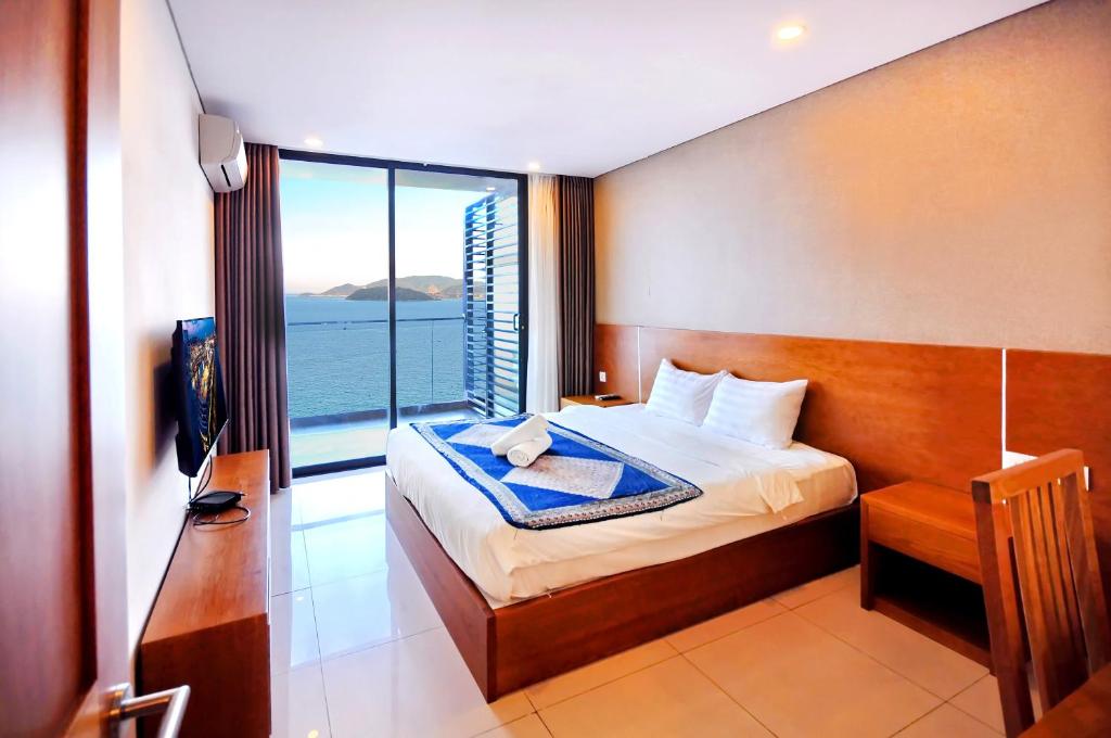 Апартаменты (Апартаменты с 3 спальнями и видом на море), Holi Beach Hotel & Apartments