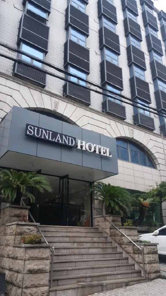 Iwell Sunland Hotel, Чеджу