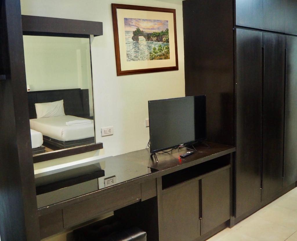 Двухместный (Стандартный двухместный номер с 2 отдельными кроватями), Orm Thong Apartment