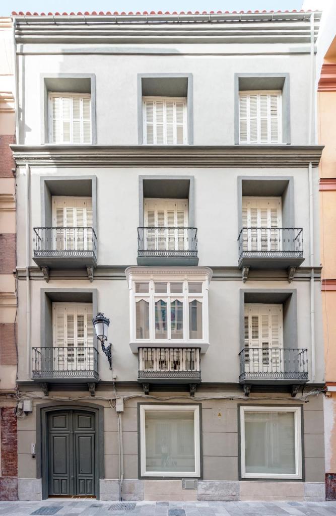 EL MUSEO LIVING & EXPERIENCE CLUB Apartments with kitchen, Малага