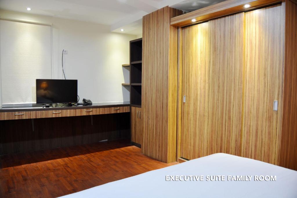 Семейный (Семейный люкс), ZEN Rooms Kasira Bintaro Sektor 7