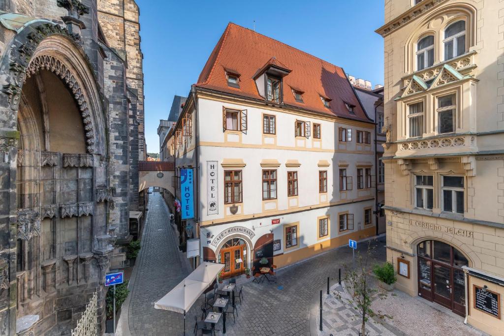 Отель Cerny Slon, Прага